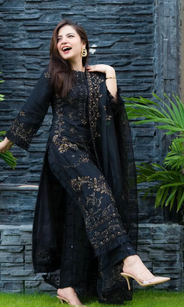 MARIA. B EMBROIDERED 3PC