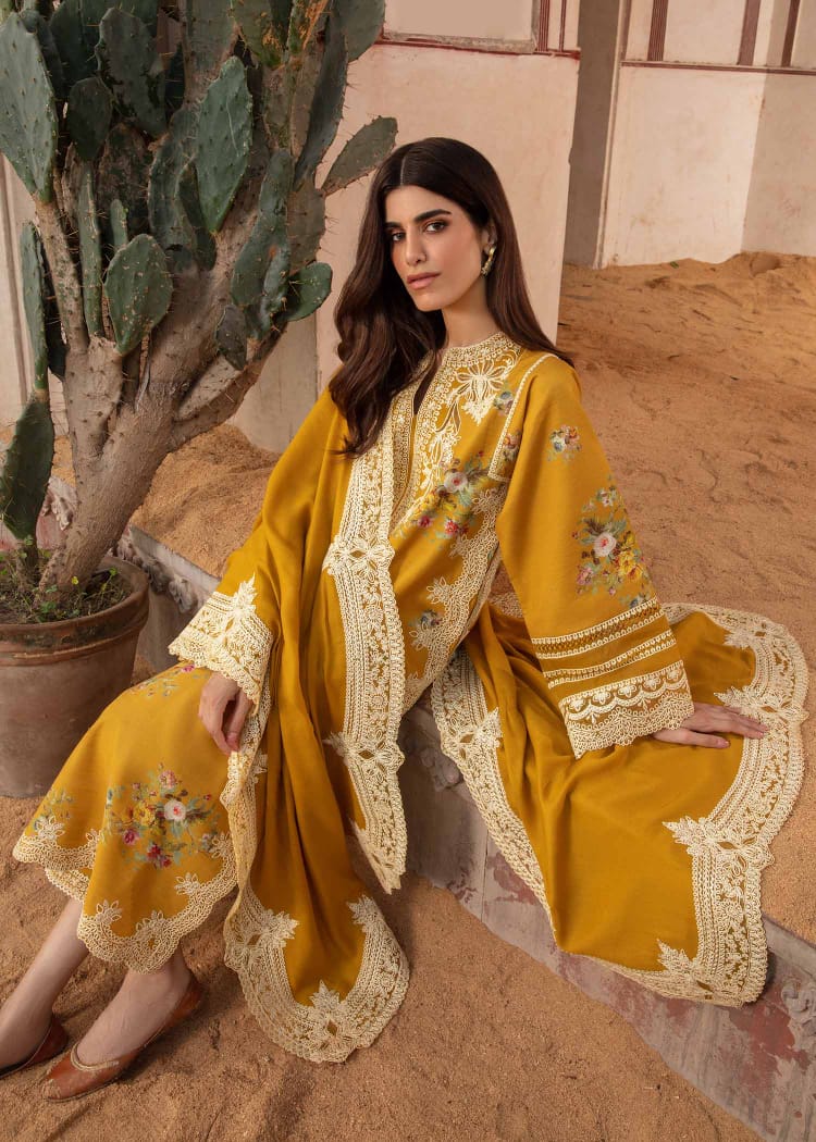 CRIMSON EMBROIDERED 3PC LAWN